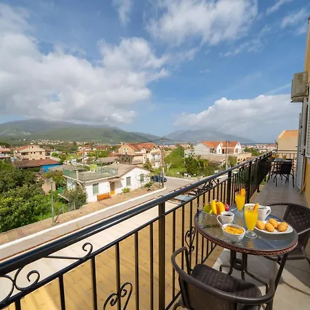 Ilias Apartment *