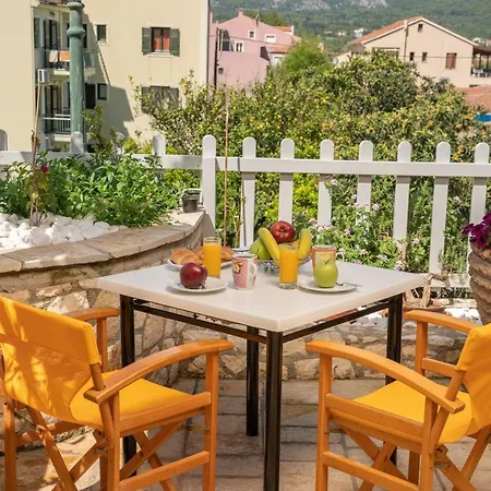 Apartment Ilias